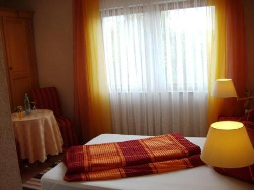 Hotel Adler Айхельберг Экстерьер фото